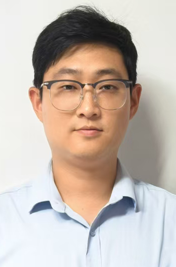 朱帅华